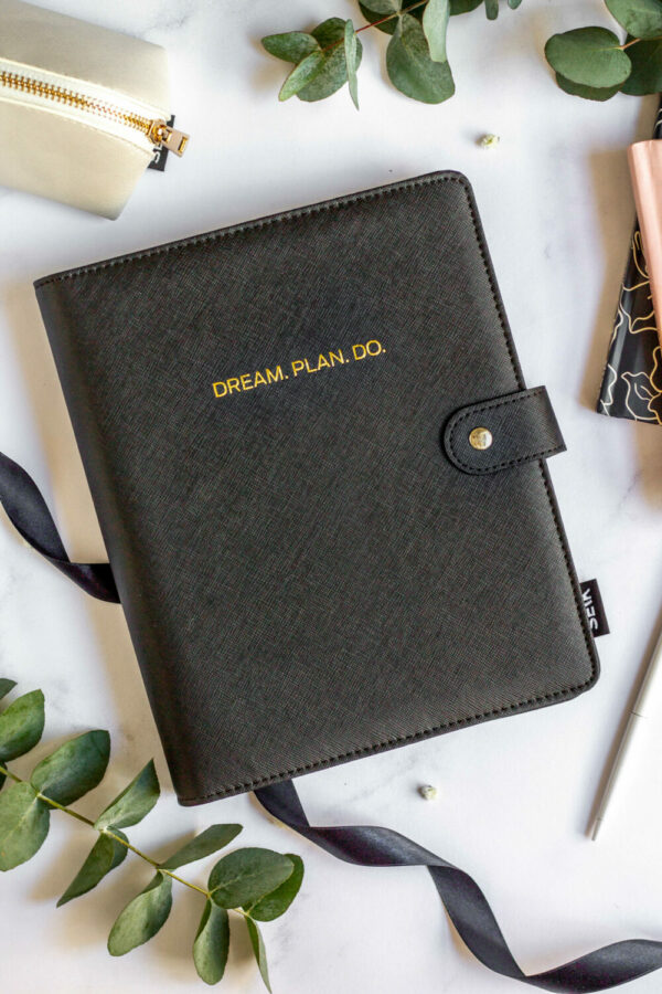 Happy Calendar planner 2025 in inglese – nero