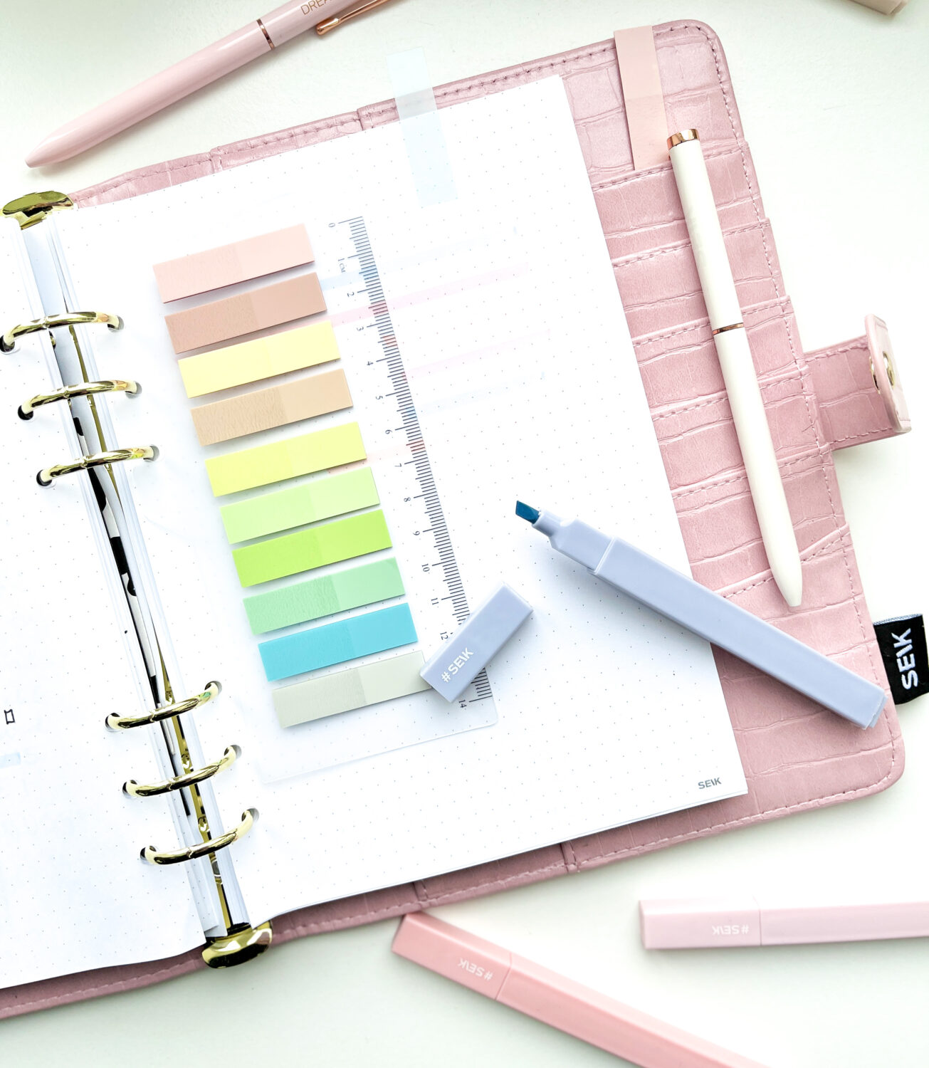 Note adesive arcobaleno con righello