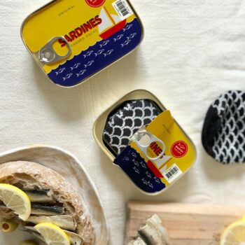 Sardine Spagnole - Calze di Pesce in Scatola (Taglie Unisex 35-46)