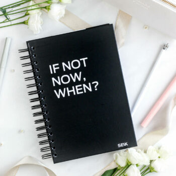 Quaderno a punti con copertina rigida e rilegatura a spirale - if not now, when